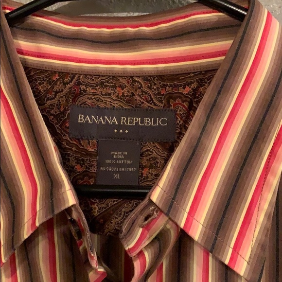 Men’s Banana republic button down - Picture 5 of 6